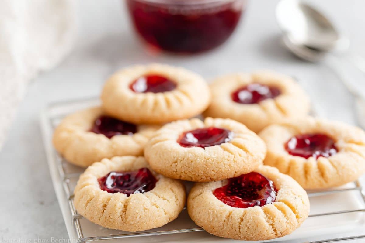 Healthy Thumbprint Cookies 3 Healthy Thumbprint Cookies