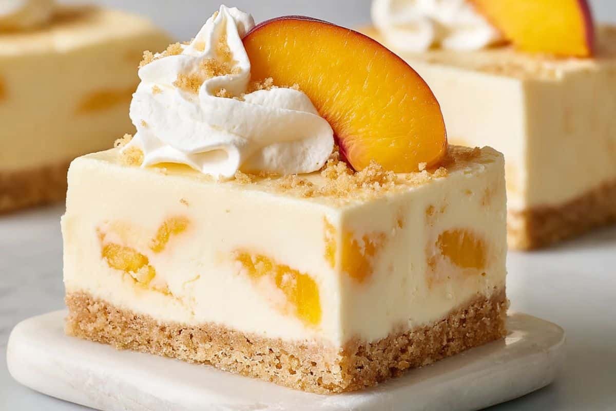 Peaches and Cream Freeze Bars