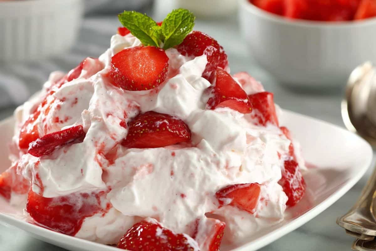 Strawberry Cheesecake Fluff 3 Strawberry Cheesecake Fluff