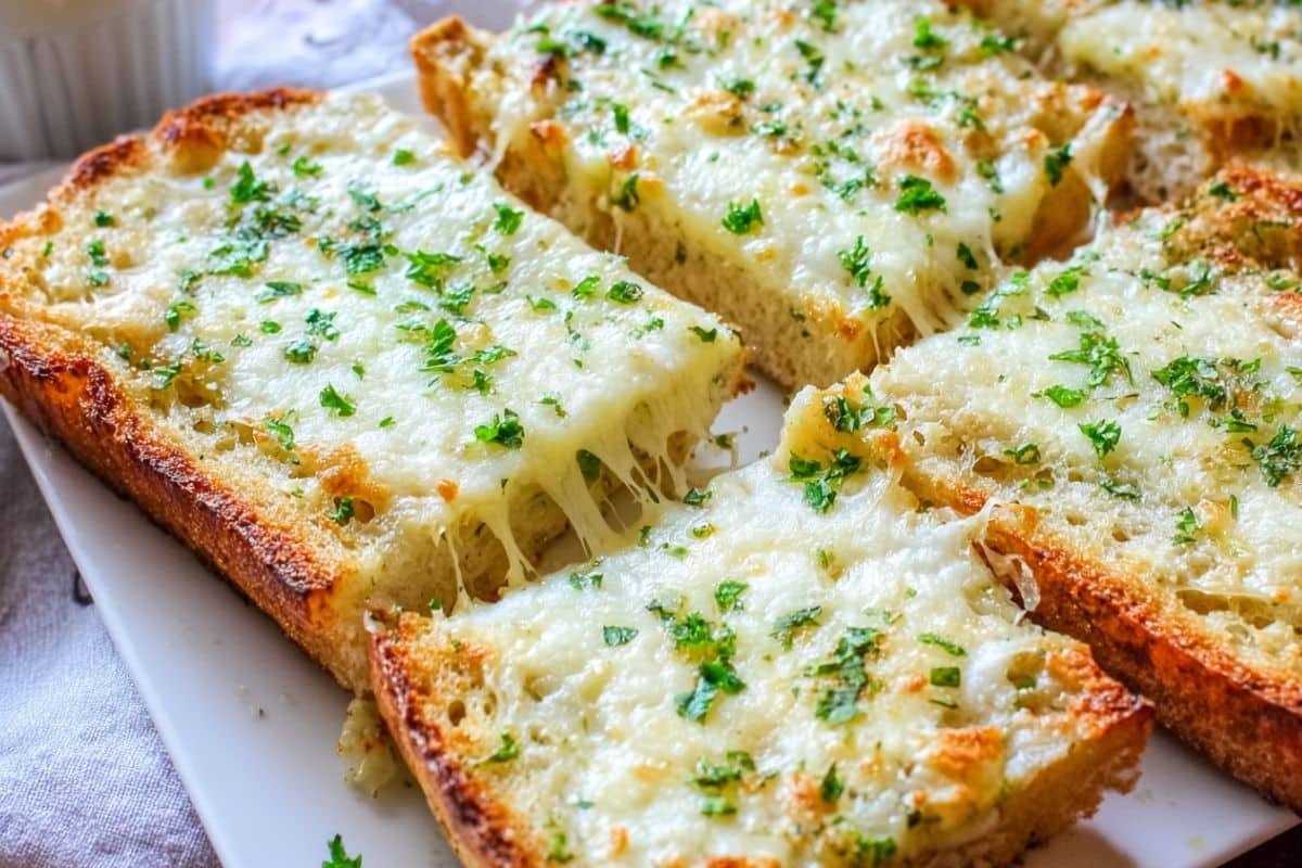 Garlic Cheese Bread