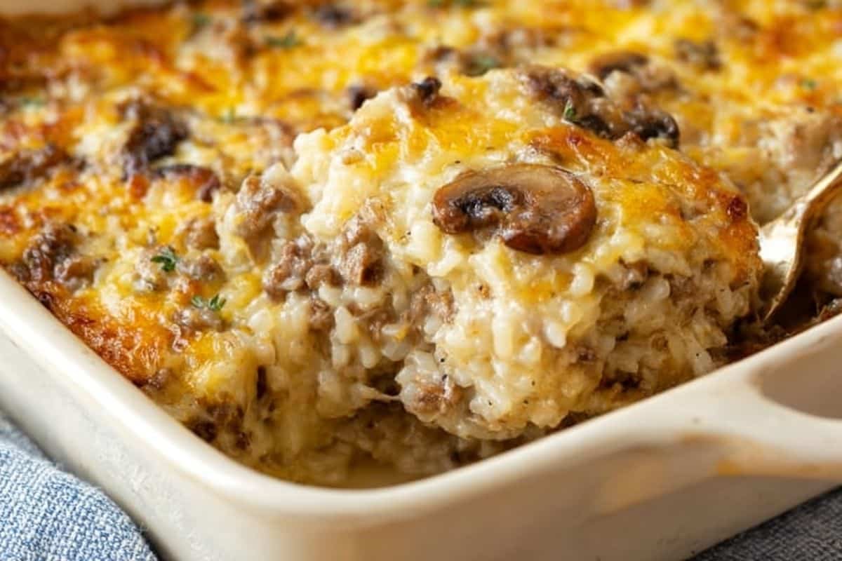 Cheesy Ground Beef and Rice Casserole