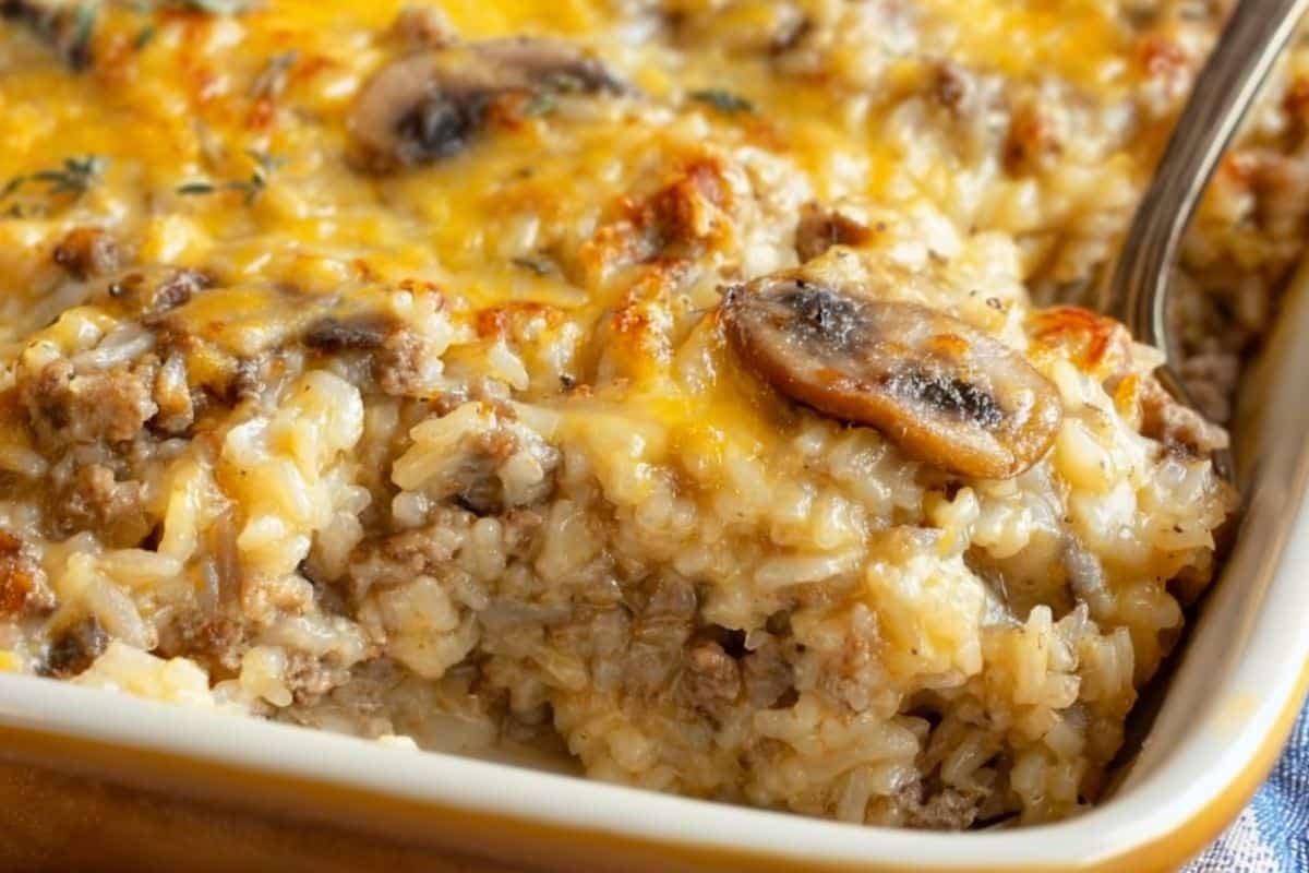 Cheesy Ground Beef and Rice Casserole