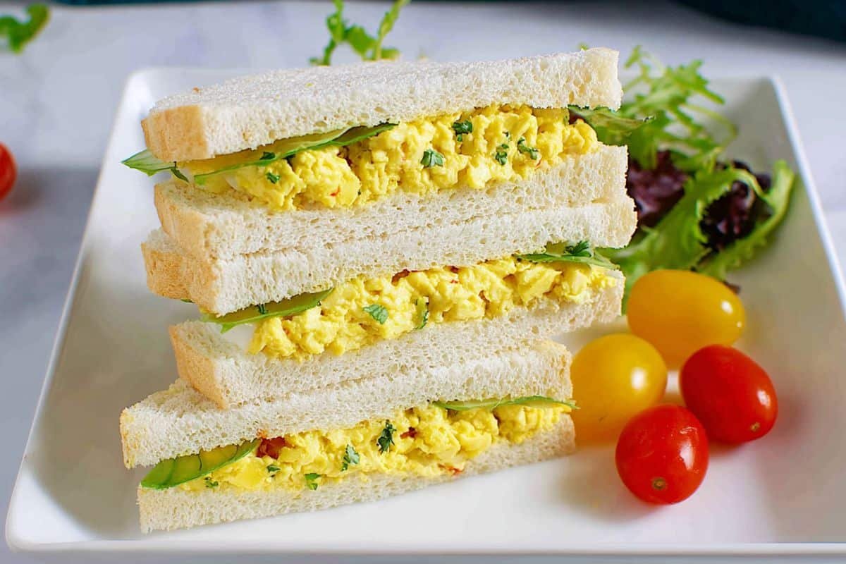 Curried Egg Sandwich