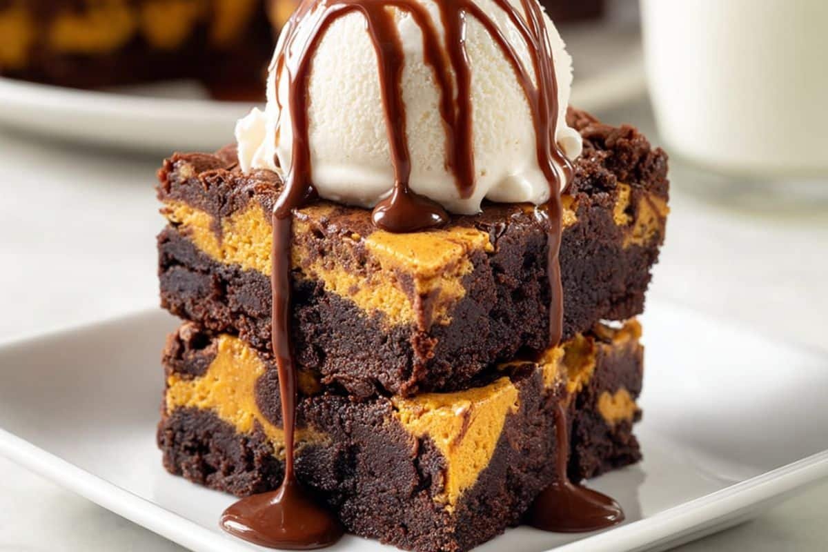 Pumpkin Cheesecake Brownies