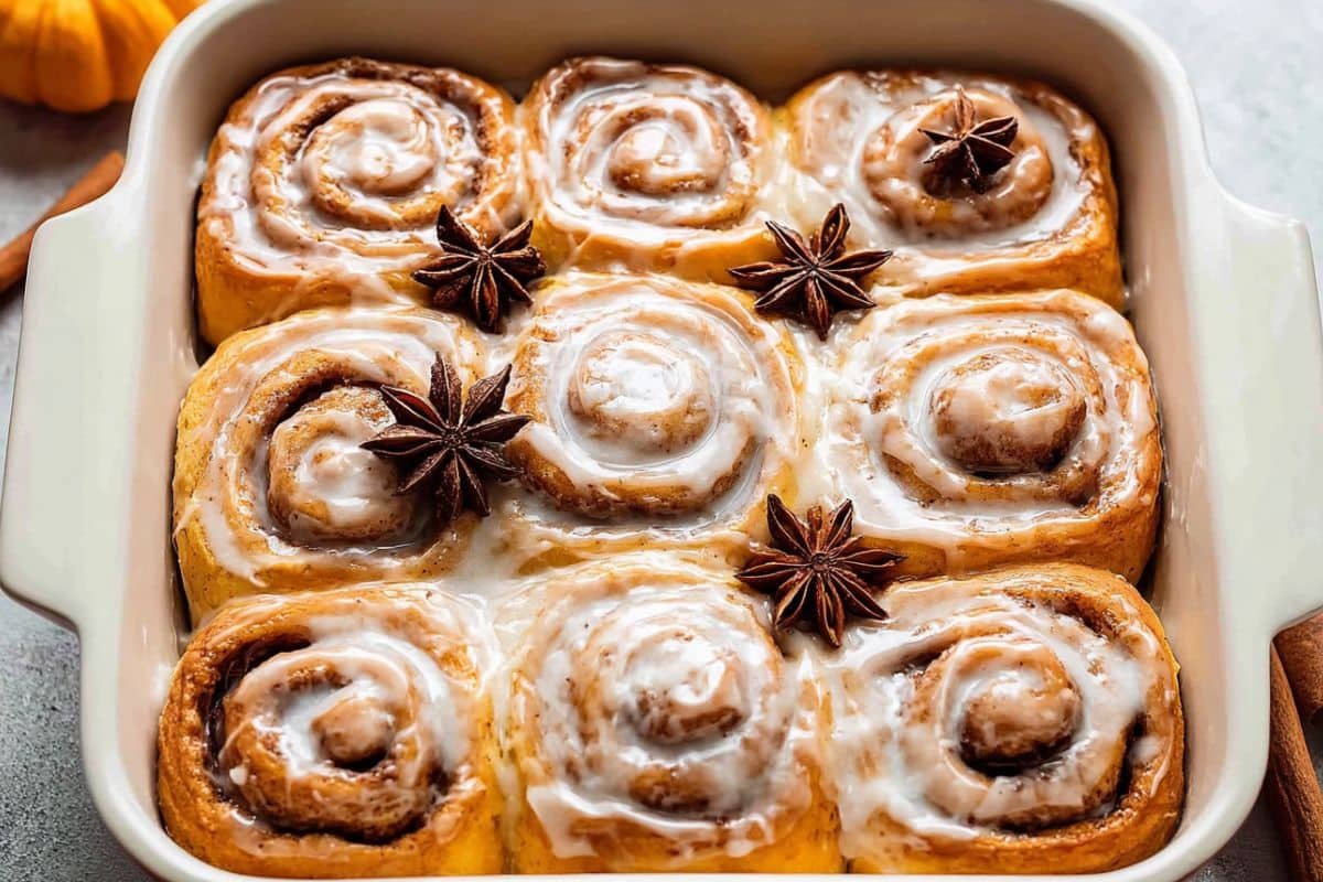 Pumpkin Cinnamon Rolls