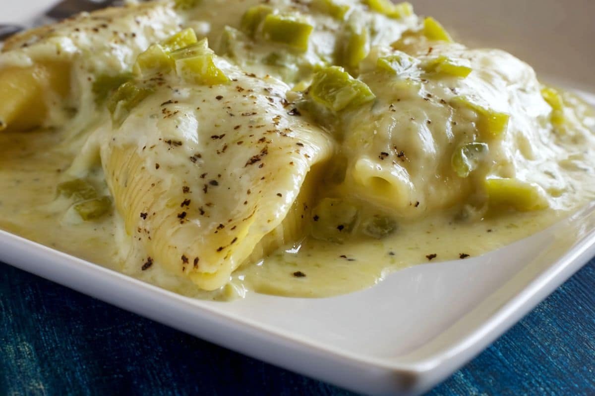 Sour Cream Chicken Enchiladas 1 1