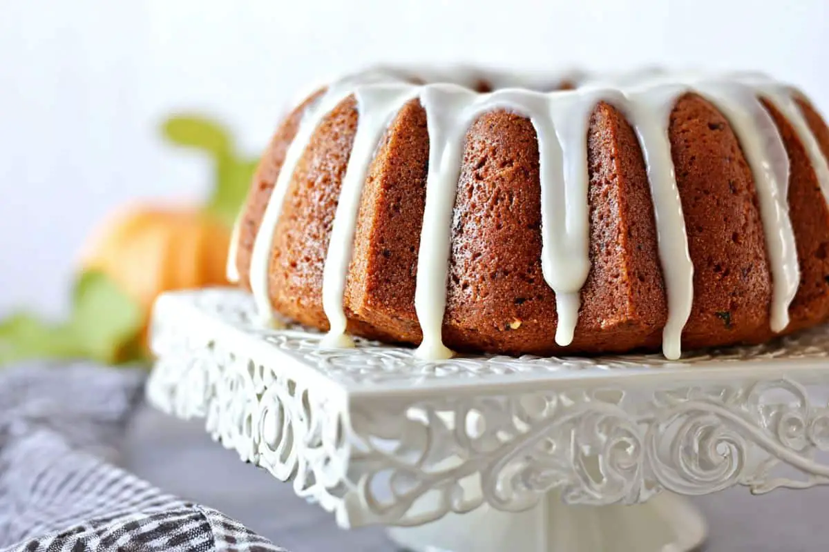 All The Flavors of Thanksgiving Cake recipe