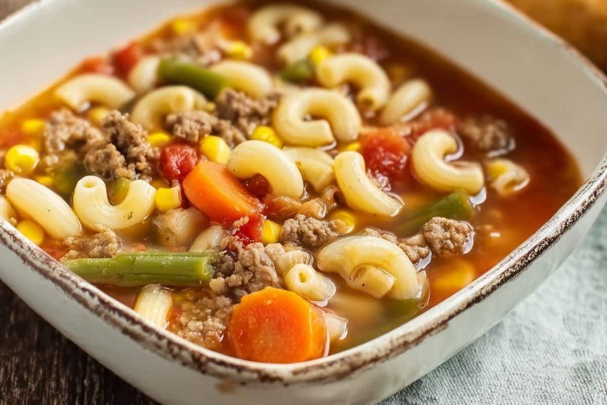 Old Fashioned Vegetable Soup With Ground Beef