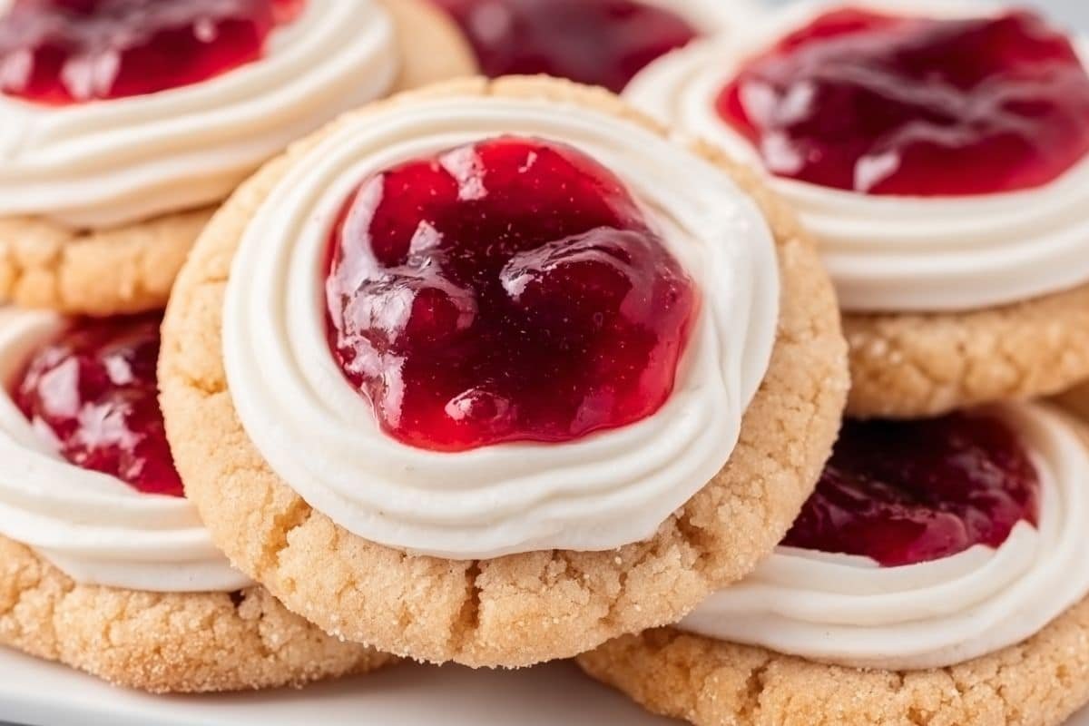 Raspberry Cheesecake Cookies