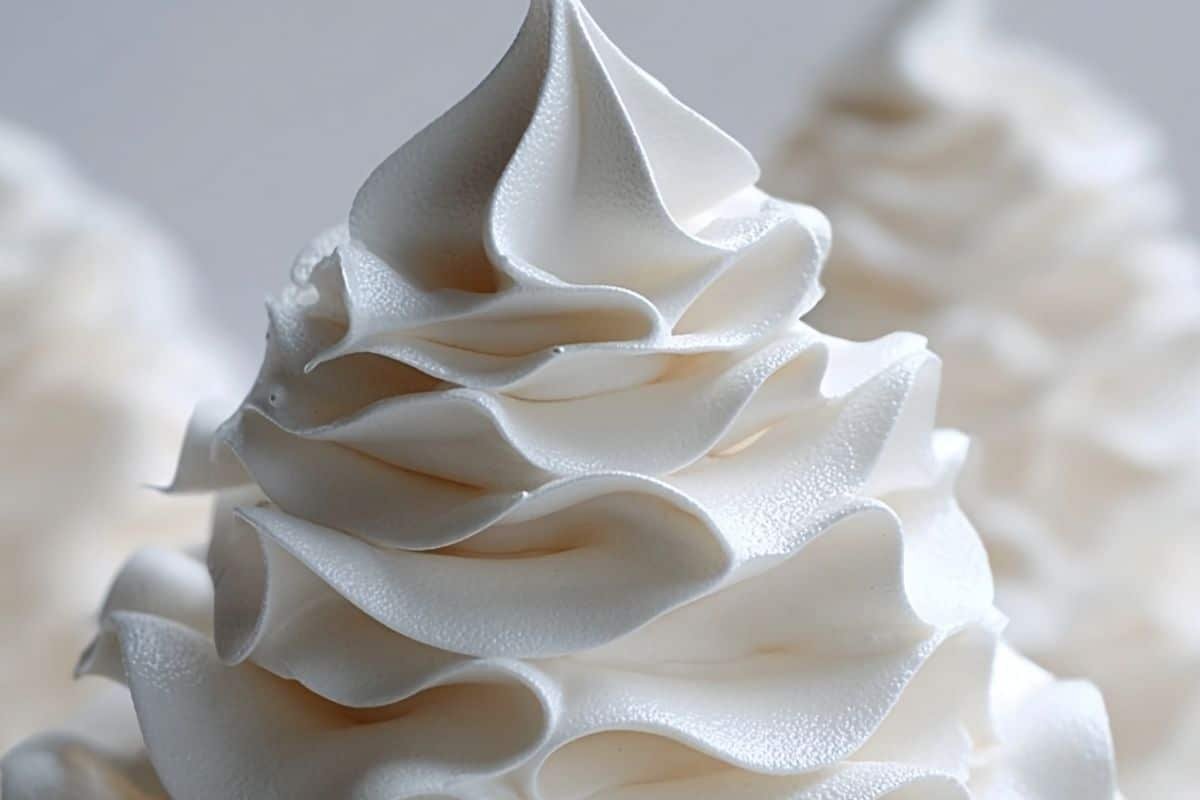 Tree Meringue Cookies